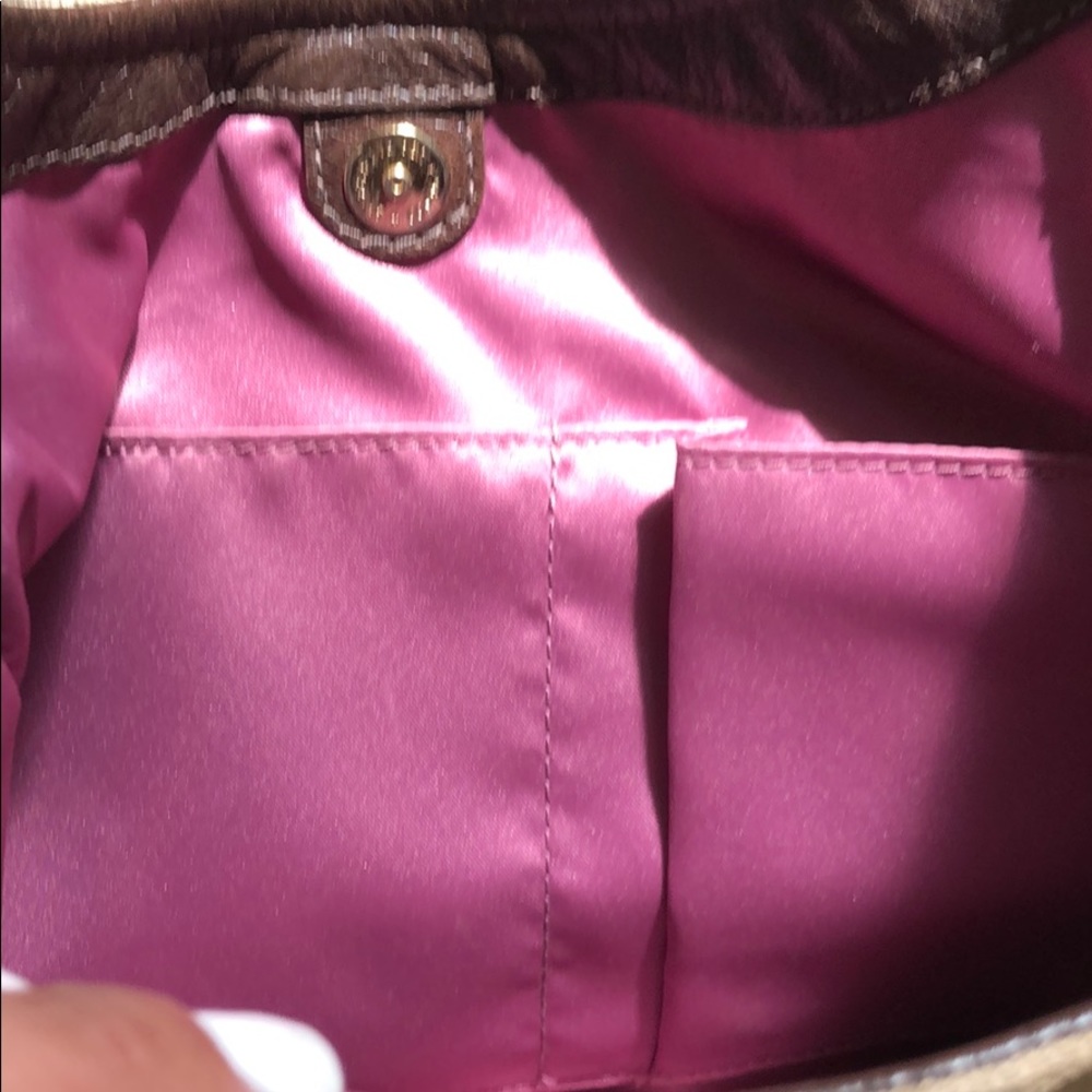Coach Handbag - Picture 4 of 7